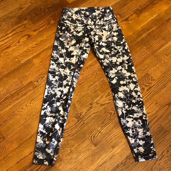 Lululemon wunder under spring bloom leggings - Picture 1 of 4